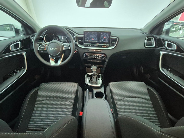 Vehicle image KIA CEED