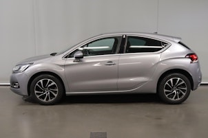 Vehicle image DS AUTOMOBILES DS4 Crossback 1.2 PureTech So Chic