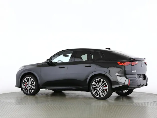 BMW iX2 30 xDrive