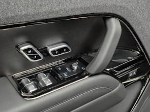 Fahrzeugbild LAND ROVER Range Rover Sport 3.0 I6 P550e Autobiography 0.99% Leasing CHF 10'000.- Eintauschprämie