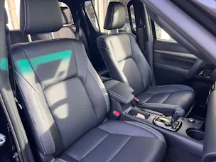 Toyota Hilux Double Cab.-Pick-up 2.8 D-4D MHEV 204 Invincible