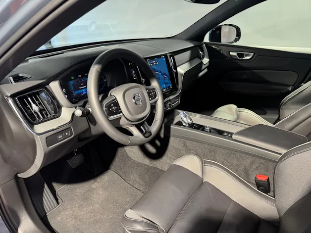Volvo XC60 2.0 T6 TE Ultimate Dark eAWD