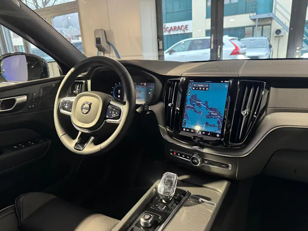 Volvo XC60 2.0 T6 TE Ultimate Dark eAWD