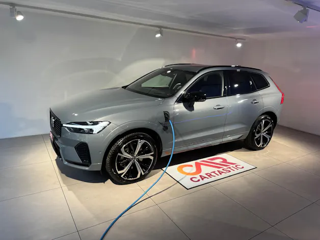 Volvo XC60 2.0 T6 TE Ultimate Dark eAWD
