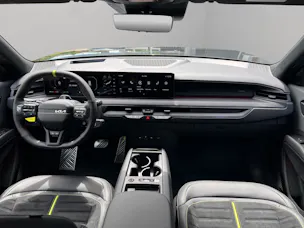 Kia EV9 99.8 kWh GT 4x4 Automat / elektr. Glasschiebedach / Wärmepumpe / Batterieheizsystem / Eintauschprämie CHF 6'000.-