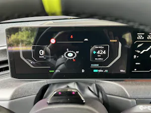 Kia EV9 99.8 kWh GT 4x4 Automat / elektr. Glasschiebedach / Wärmepumpe / Batterieheizsystem / Eintauschprämie CHF 6'000.-