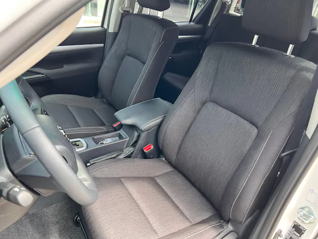 Toyota Hilux Double Cab.-Pick-up 2.8 D-4D MHEV 204 Style