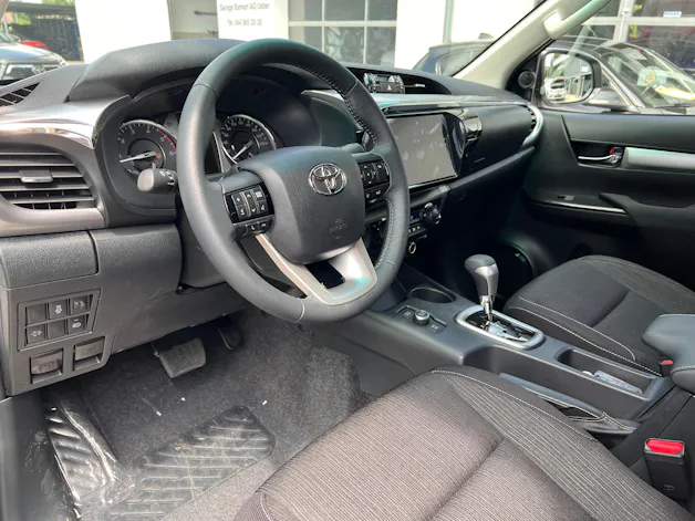 Toyota Hilux Double Cab.-Pick-up 2.8 D-4D MHEV 204 Style