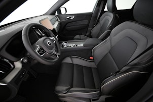 Vehicle image VOLVO XC60 2.0 T6 TE Black Edition eAWD