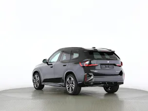 BMW X1 18d sDrive paddles
