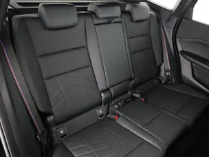 BMW X1 18d sDrive paddles