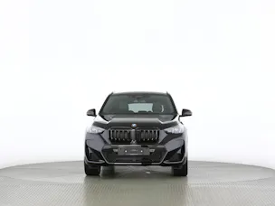 BMW X1 18d sDrive paddles
