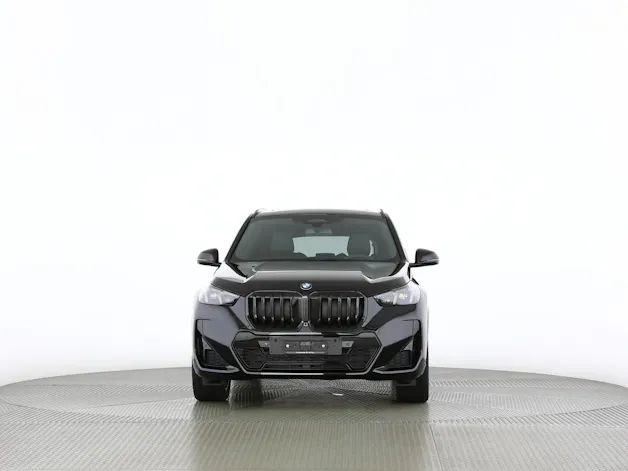 BMW X1 18d sDrive paddles