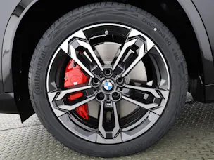 BMW X1 18d sDrive paddles