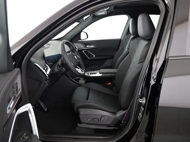 BMW X1 18d sDrive paddles