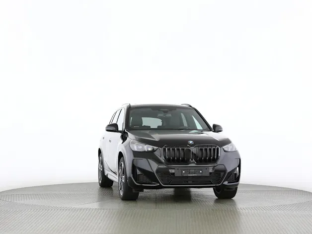 BMW X1 18d sDrive paddles
