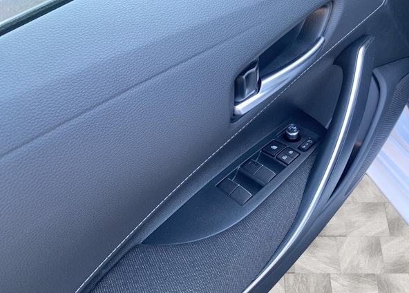 Vehicle image 9 Vehicle image 9