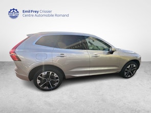 Vehicle image VOLVO XC60 2.0 T6 TE Ultra Bright eAWD