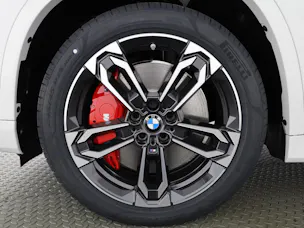 BMW X1 20i sDrive paddles
