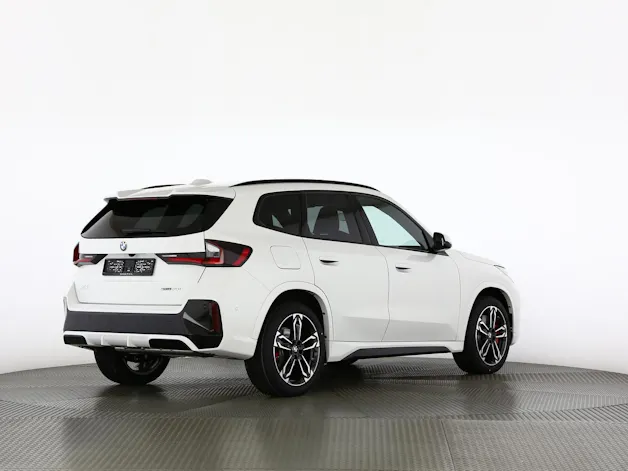 BMW X1 20i sDrive paddles