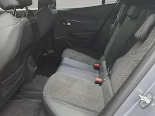 Peugeot 2008 1.2 Hybrid 145 GT