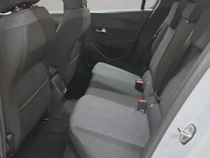 Peugeot E-208 136 Style