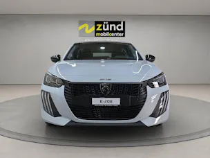 Peugeot E-208 136 Style