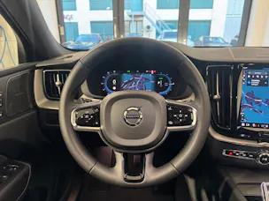 Volvo XC60 2.0 T6 TE Ultimate Dark eAWD