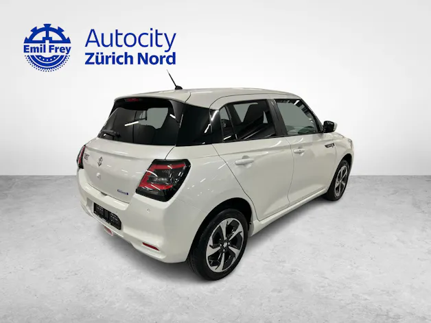 Suzuki Swift 1.2 Sakura Top Hybrid 4x4