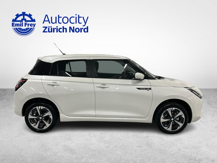 Vehicle image SUZUKI SWIFT