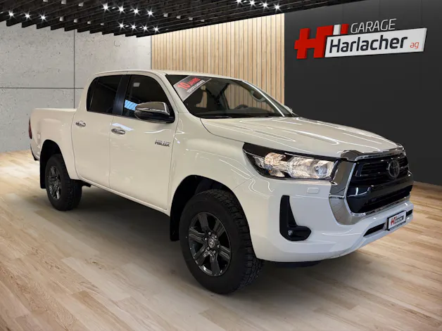 Toyota Hilux Double Cab.-Pick-up 2.4 D-4D 150 Style