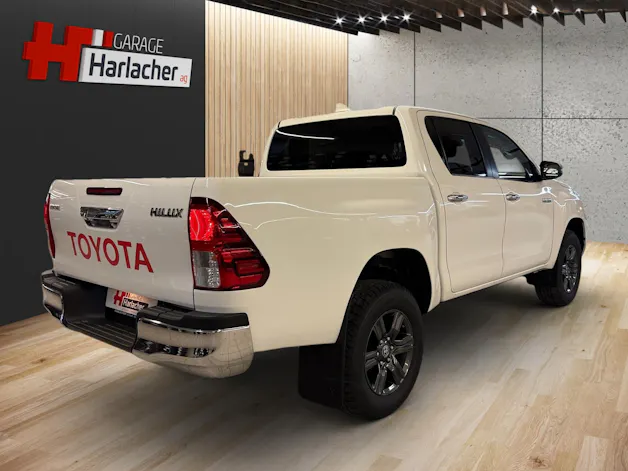 Toyota Hilux Double Cab.-Pick-up 2.4 D-4D 150 Style