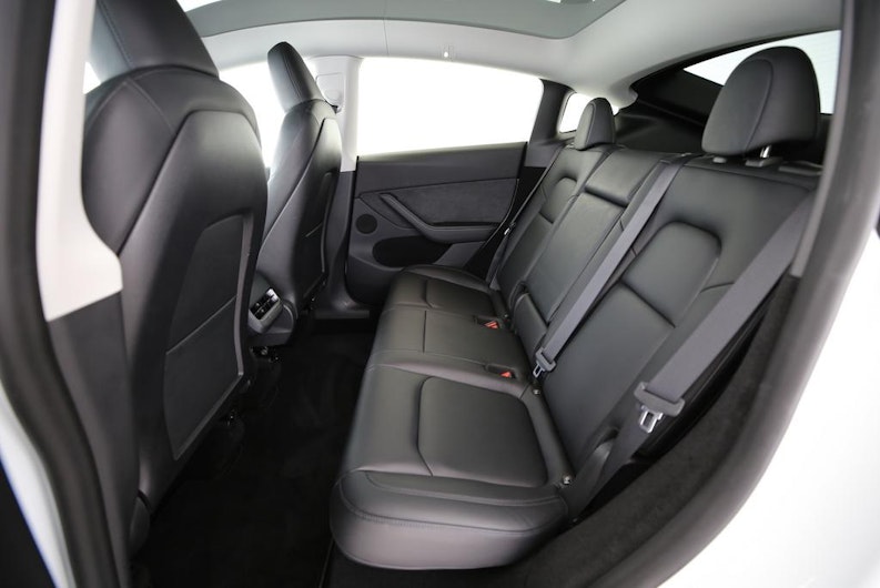 Vehicle image TESLA MODEL Y