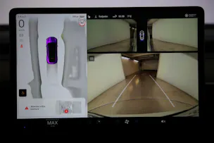 Tesla Model Y Long Range D