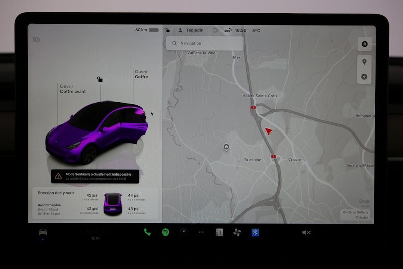 Vehicle image TESLA MODEL Y