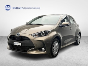 Vehicle image TOYOTA Yaris 1.5 VVT-i HSD Trend