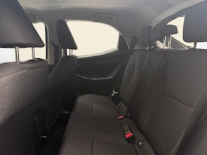 Vehicle image TOYOTA Yaris 1.5 VVT-i HSD Trend