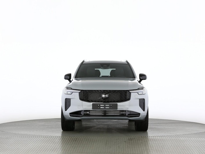 Vehicle image VOLVO XC90