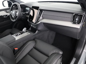 Vehicle image VOLVO XC90 2.0 T8 TE Black Edition eAWD