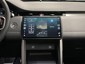 Vehicle image LAND ROVER Discovery Sport 2.0 D I4 165 Dynamic SE