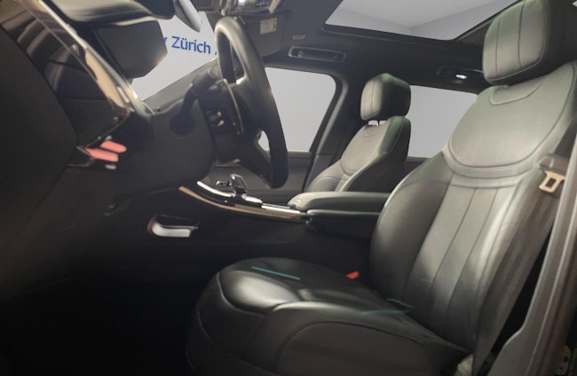 Vehicle image 5 Vehicle image 5