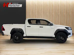 Toyota Hilux Double Cab.-Pick-up 2.8 D-4D MHEV 204 Invincible