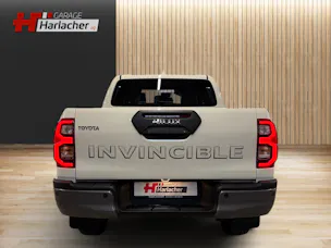Toyota Hilux Double Cab.-Pick-up 2.8 D-4D MHEV 204 Invincible