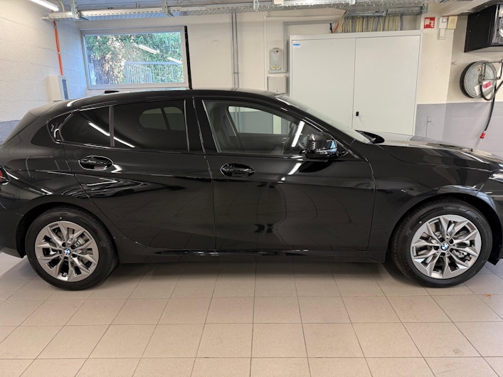 image du véhicule BMW 1 SERIES