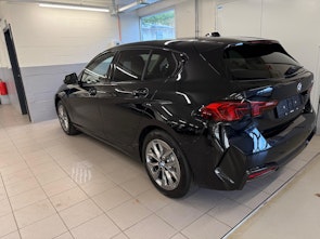 Vehicle image BMW 123 xDrive