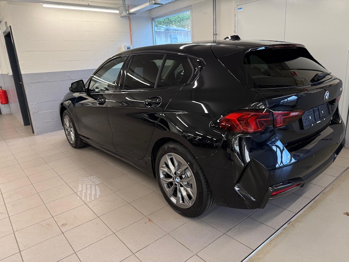 image du véhicule BMW 1 SERIES
