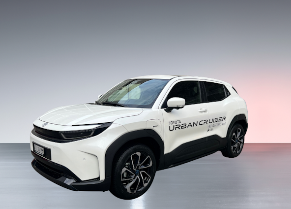 First vehicle image First vehicle image