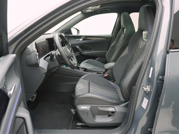 VW Tiguan 2.0 TSI DSG R-Line Black Style 4Motion (2025)