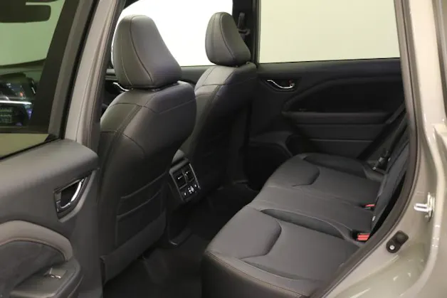 Subaru Forester Station 2.0i e-Boxer Luxury