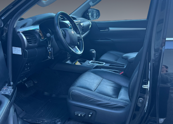 image du véhicule 6 image du véhicule 6